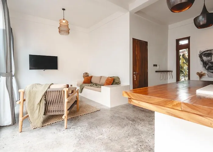 Villa Uluwabi *