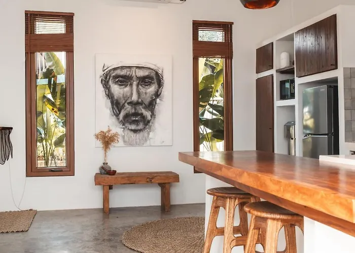 Uluwabi Villa *